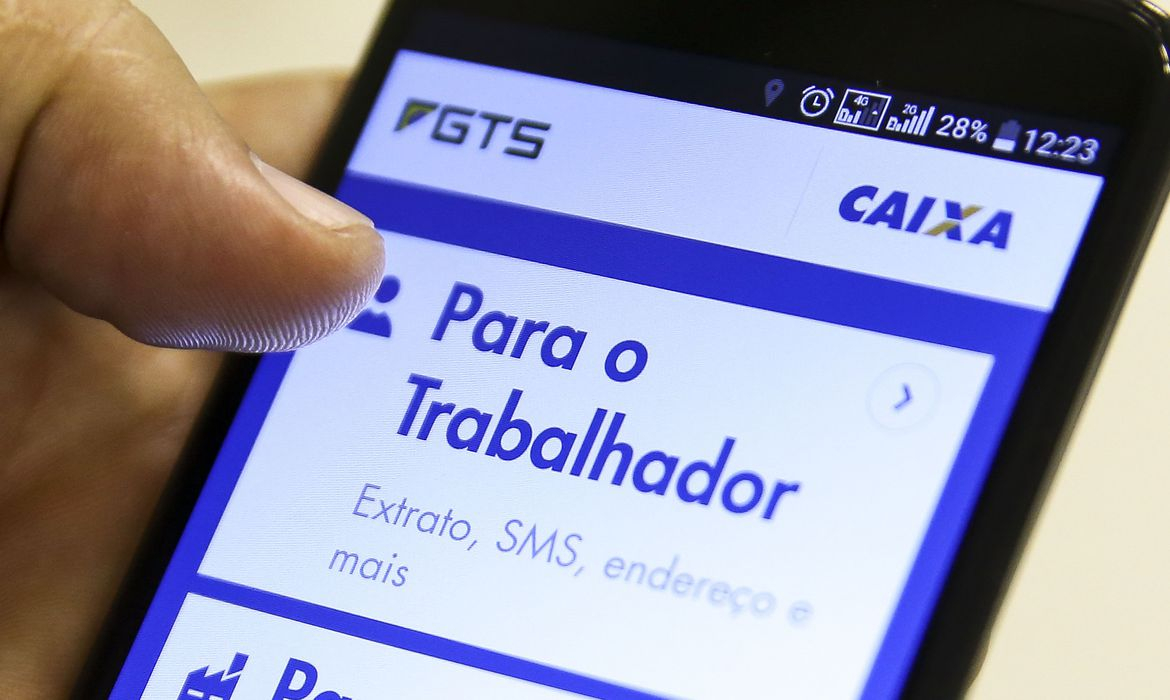 Desenrola Brasil: uso do FGTS para pagar dívidas começa nesta segunda