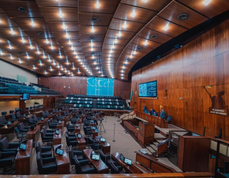 Assembleia Legislativa aprova reajuste de 3,62% para professores estaduais