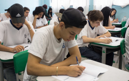 Novo Ensino Médio: ‘País adota neste ano a mais perversa das reformas’