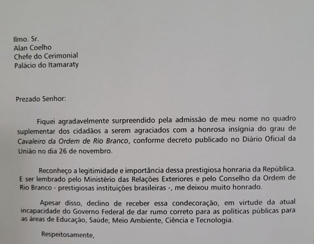 Reitor da Unisinos rejeita condecoração do Itamaraty e critica Bolsonaro